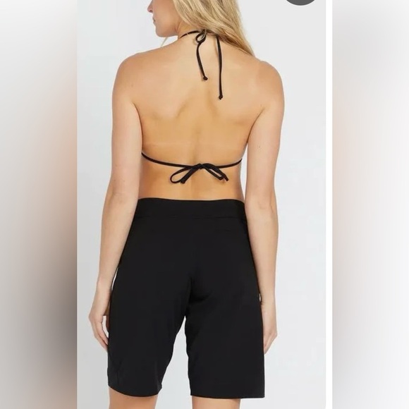 Volcom Women’s Simply Solid Board shorts NWT - Picture 3 of 6